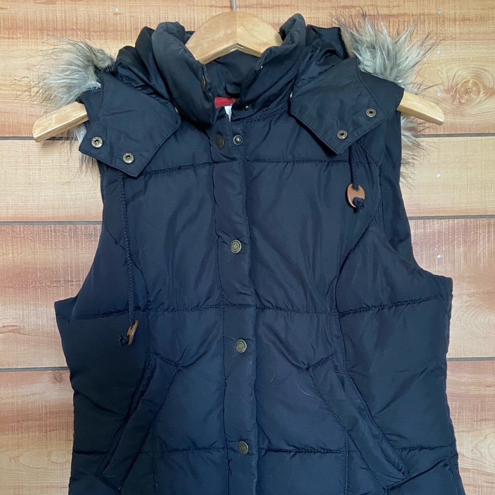 LOGG Vest